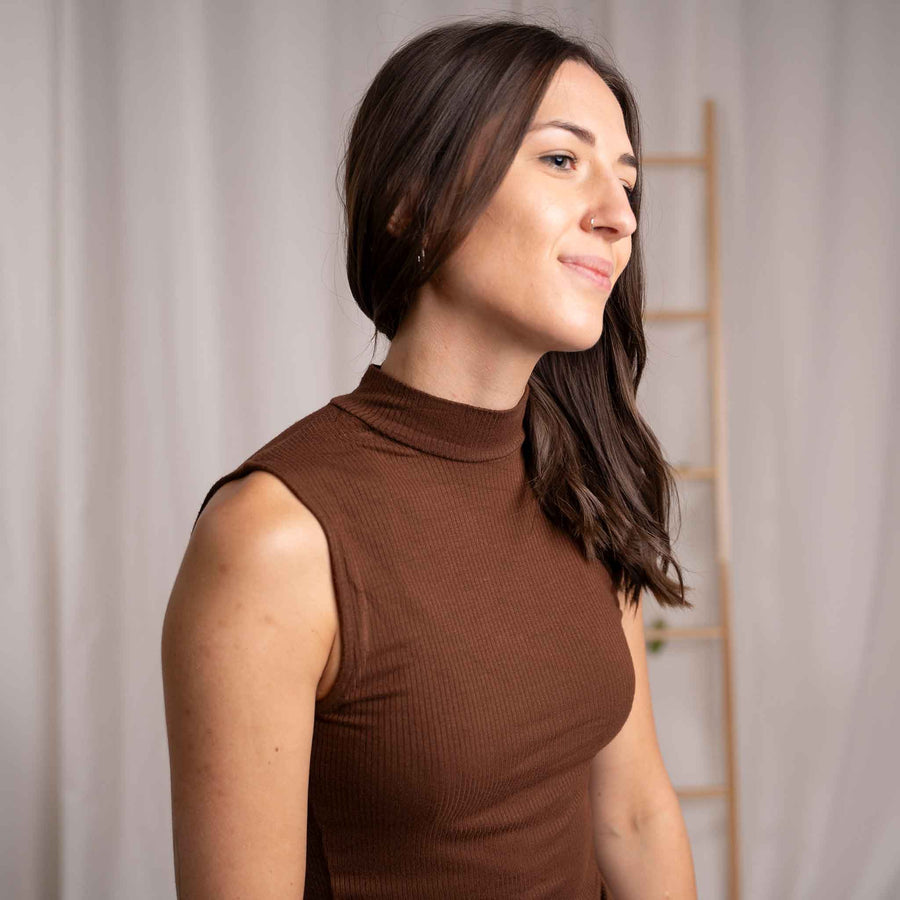 Ovelia - Neck-Top aus Bambus, Kastanie