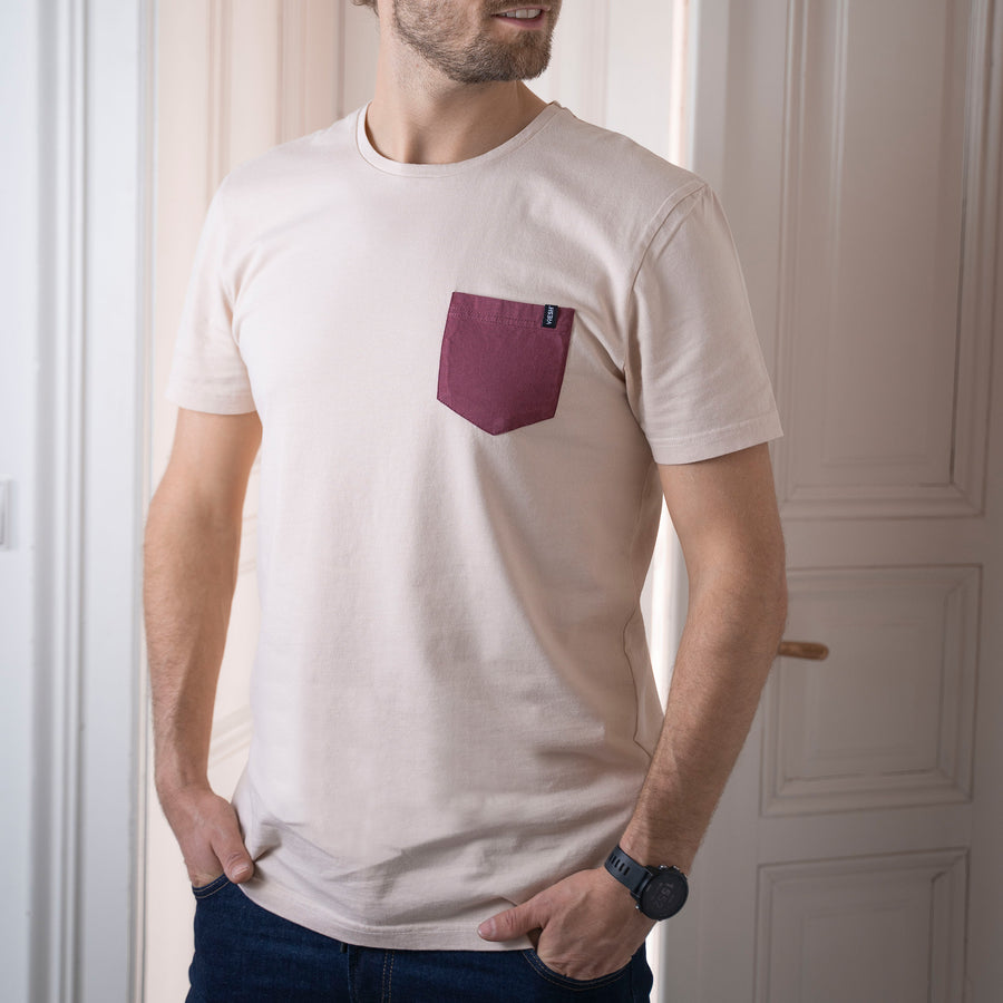 Vilip - Pocket T-Shirt aus Biobaumwolle, Beige/Bordeaux